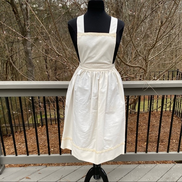 Vintage 70s 80s Crisscross Back Waist Tying Cottagecore Lace Pinafore Apron